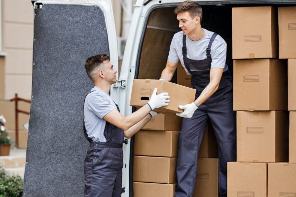 two-men-unloading